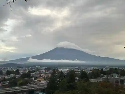 新倉富士浅間神社(山梨県)
