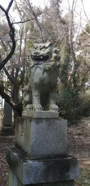 熊野神社の狛犬