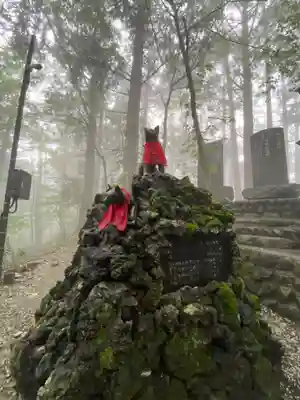 三峯神社の狛犬