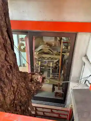 於玉稲荷神社の{uncategorized: "未分類", other: "その他", undefined: "問題あり", building: "その他建物", grave: "お墓", sacred_gate: "鳥居", guardian: "狛犬", statue: "像", buddha: "仏像", history: "歴史", nature: "自然", garden: "庭園", animal: "動物", pagoda: "塔", temizu: "手水舎", mountain_gate: "山門・神門", sanctuary: "本殿・本堂", subordinate: "末社・摂社", art: "芸術", scenery: "景色", jizo: "地蔵", ema: "絵馬", goshuin: "御朱印", omikuji: "おみくじ", items: "授与品その他", amulet: "お守り", goshuincho: "御朱印帳", eats: "食事", festival: "お祭り", votive_dance: "神楽", shichigosan: "七五三参", wedding: "結婚式", experience: "体験その他", initially: "初詣", around: "周辺", anti_infection: "感染症対策"}