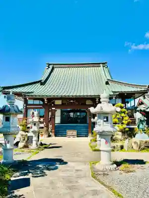 泉竜寺(乙女不動尊)の{uncategorized: "未分類", other: "その他", undefined: "問題あり", building: "その他建物", grave: "お墓", sacred_gate: "鳥居", guardian: "狛犬", statue: "像", buddha: "仏像", history: "歴史", nature: "自然", garden: "庭園", animal: "動物", pagoda: "塔", temizu: "手水舎", mountain_gate: "山門・神門", sanctuary: "本殿・本堂", subordinate: "末社・摂社", art: "芸術", scenery: "景色", jizo: "地蔵", ema: "絵馬", goshuin: "御朱印", omikuji: "おみくじ", items: "授与品その他", amulet: "お守り", goshuincho: "御朱印帳", eats: "食事", festival: "お祭り", votive_dance: "神楽", shichigosan: "七五三参", wedding: "結婚式", experience: "体験その他", initially: "初詣", around: "周辺", anti_infection: "感染症対策"}