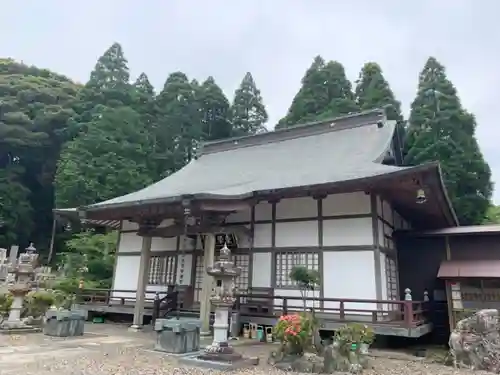 東栄寺の本殿・本堂