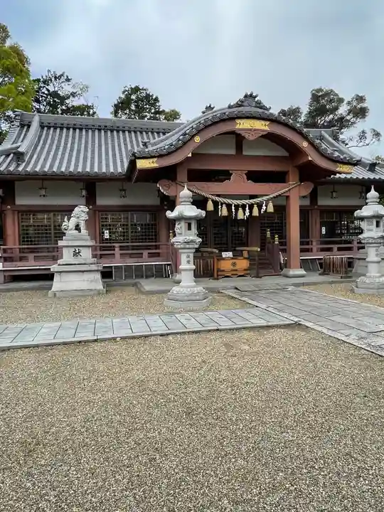 百済王神社の本殿・本堂