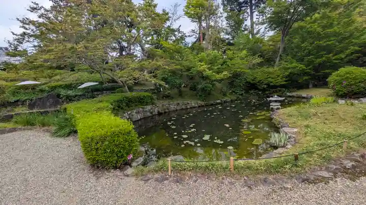 當麻寺奥院(奈良県)