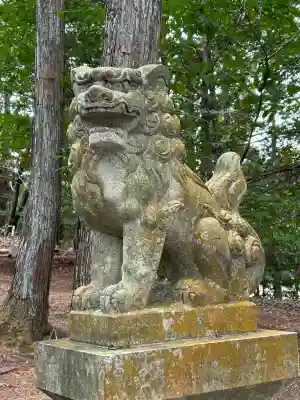 荷機稲荷神社の{uncategorized: "未分類", other: "その他", undefined: "問題あり", building: "その他建物", grave: "お墓", sacred_gate: "鳥居", guardian: "狛犬", statue: "像", buddha: "仏像", history: "歴史", nature: "自然", garden: "庭園", animal: "動物", pagoda: "塔", temizu: "手水舎", mountain_gate: "山門・神門", sanctuary: "本殿・本堂", subordinate: "末社・摂社", art: "芸術", scenery: "景色", jizo: "地蔵", ema: "絵馬", goshuin: "御朱印", omikuji: "おみくじ", items: "授与品その他", amulet: "お守り", goshuincho: "御朱印帳", eats: "食事", festival: "お祭り", votive_dance: "神楽", shichigosan: "七五三参", wedding: "結婚式", experience: "体験その他", initially: "初詣", around: "周辺", anti_infection: "感染症対策"}