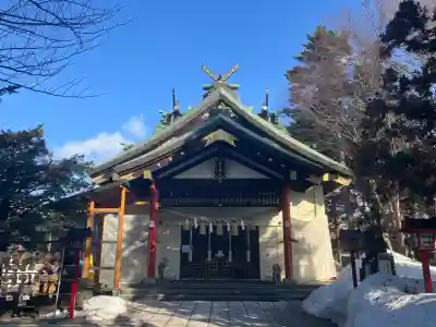 発寒神社の{uncategorized: "未分類", other: "その他", undefined: "問題あり", building: "その他建物", grave: "お墓", sacred_gate: "鳥居", guardian: "狛犬", statue: "像", buddha: "仏像", history: "歴史", nature: "自然", garden: "庭園", animal: "動物", pagoda: "塔", temizu: "手水舎", mountain_gate: "山門・神門", sanctuary: "本殿・本堂", subordinate: "末社・摂社", art: "芸術", scenery: "景色", jizo: "地蔵", ema: "絵馬", goshuin: "御朱印", omikuji: "おみくじ", items: "授与品その他", amulet: "お守り", goshuincho: "御朱印帳", eats: "食事", festival: "お祭り", votive_dance: "神楽", shichigosan: "七五三参", wedding: "結婚式", experience: "体験その他", initially: "初詣", around: "周辺", anti_infection: "感染症対策"}