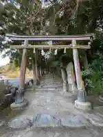 神魂神社の{uncategorized: "未分類", other: "その他", undefined: "問題あり", building: "その他建物", grave: "お墓", sacred_gate: "鳥居", guardian: "狛犬", statue: "像", buddha: "仏像", history: "歴史", nature: "自然", garden: "庭園", animal: "動物", pagoda: "塔", temizu: "手水舎", mountain_gate: "山門・神門", sanctuary: "本殿・本堂", subordinate: "末社・摂社", art: "芸術", scenery: "景色", jizo: "地蔵", ema: "絵馬", goshuin: "御朱印", omikuji: "おみくじ", items: "授与品その他", amulet: "お守り", goshuincho: "御朱印帳", eats: "食事", festival: "お祭り", votive_dance: "神楽", shichigosan: "七五三参", wedding: "結婚式", experience: "体験その他", initially: "初詣", around: "周辺", anti_infection: "感染症対策"}
