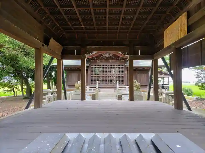 八幡社の本殿・本堂