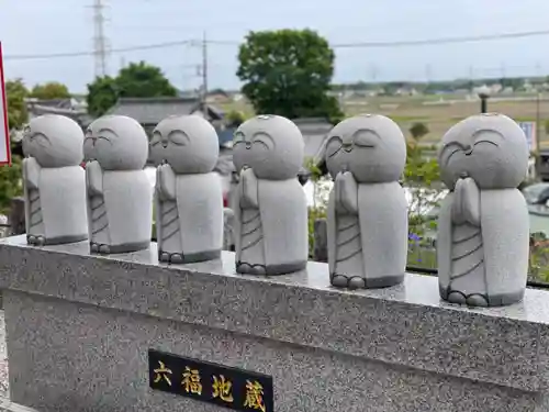 埼玉厄除け開運大師・龍泉寺（切り絵御朱印発祥の寺）(埼玉県)