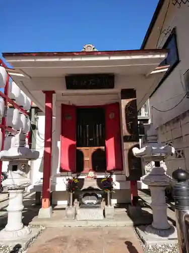 大光不動堂の末社・摂社