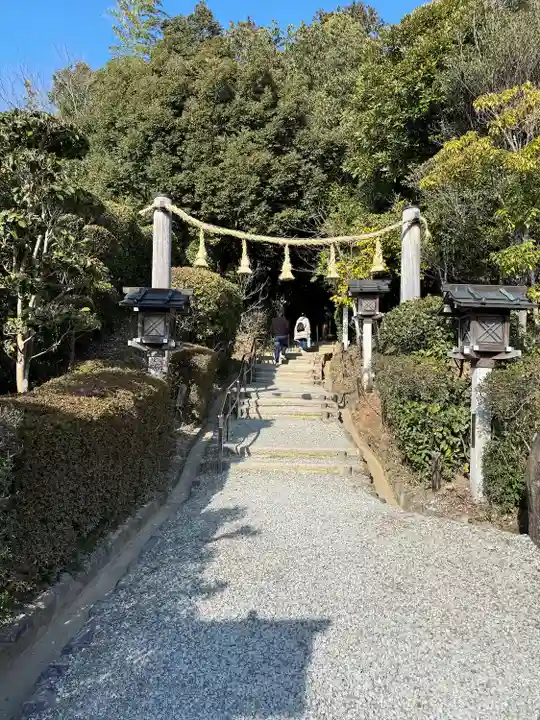 狭井坐大神荒魂神社(狭井神社)(奈良県)