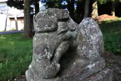 田子神社の狛犬
