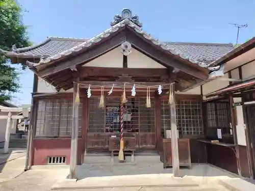 貴船神社の本殿