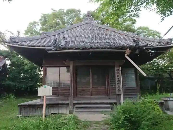 北薬師教会の本殿・本堂