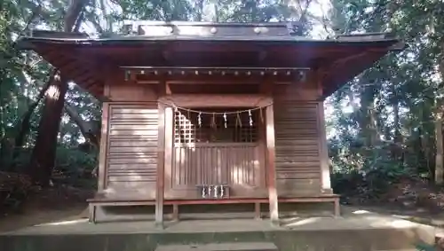 八幡神社の本殿