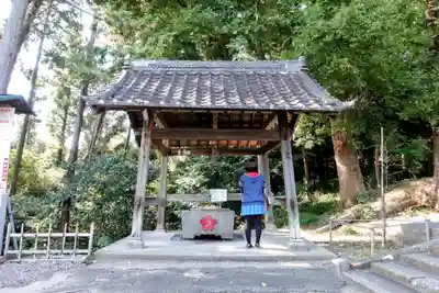 矢奈比賣神社(見付天神)の手水舎