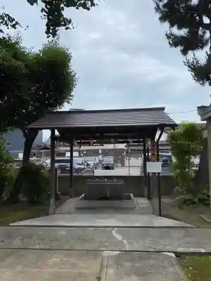 角神社の手水舎