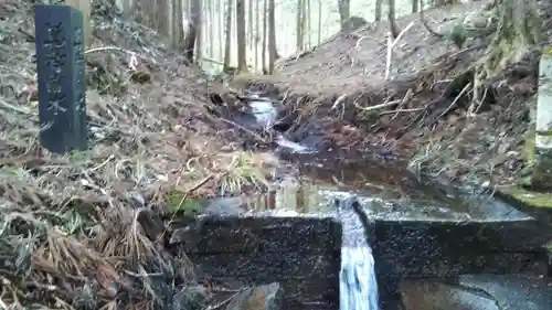 雫石神社の自然