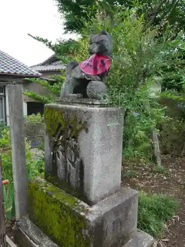 尾曳稲荷神社の狛犬