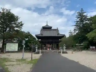 八事山 興正寺の山門・神門
