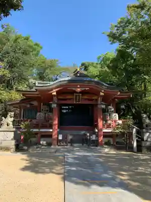 岡本八幡神社の本殿・本堂