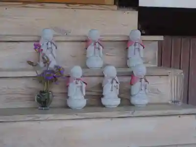 伊勢原 法泉寺の地蔵