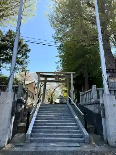 長島神社の{uncategorized: "未分類", other: "その他", undefined: "問題あり", building: "その他建物", grave: "お墓", sacred_gate: "鳥居", guardian: "狛犬", statue: "像", buddha: "仏像", history: "歴史", nature: "自然", garden: "庭園", animal: "動物", pagoda: "塔", temizu: "手水舎", mountain_gate: "山門・神門", sanctuary: "本殿・本堂", subordinate: "末社・摂社", art: "芸術", scenery: "景色", jizo: "地蔵", ema: "絵馬", goshuin: "御朱印", omikuji: "おみくじ", items: "授与品その他", amulet: "お守り", goshuincho: "御朱印帳", eats: "食事", festival: "お祭り", votive_dance: "神楽", shichigosan: "七五三参", wedding: "結婚式", experience: "体験その他", initially: "初詣", around: "周辺", anti_infection: "感染症対策"}