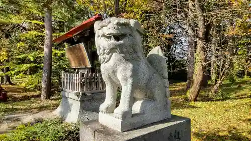 雨龍神社の狛犬