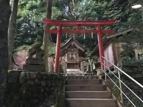 玉作湯神社の末社