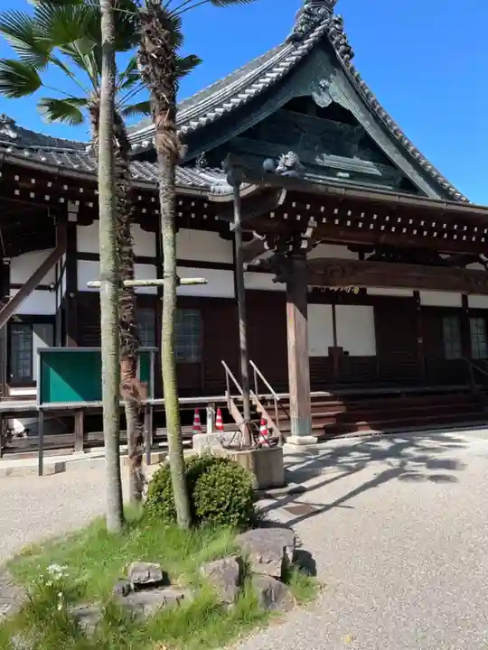 仏地院の本殿・本堂