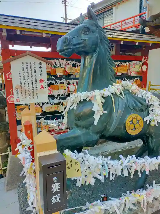 尼崎えびす神社の{uncategorized: "未分類", other: "その他", undefined: "問題あり", building: "その他建物", grave: "お墓", sacred_gate: "鳥居", guardian: "狛犬", statue: "像", buddha: "仏像", history: "歴史", nature: "自然", garden: "庭園", animal: "動物", pagoda: "塔", temizu: "手水舎", mountain_gate: "山門・神門", sanctuary: "本殿・本堂", subordinate: "末社・摂社", art: "芸術", scenery: "景色", jizo: "地蔵", ema: "絵馬", goshuin: "御朱印", omikuji: "おみくじ", items: "授与品その他", amulet: "お守り", goshuincho: "御朱印帳", eats: "食事", festival: "お祭り", votive_dance: "神楽", shichigosan: "七五三参", wedding: "結婚式", experience: "体験その他", initially: "初詣", around: "周辺", anti_infection: "感染症対策"}