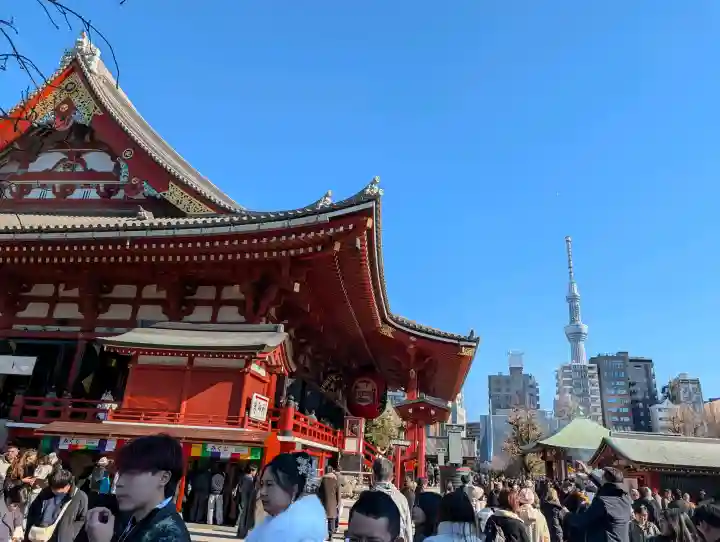浅草寺の{uncategorized: "未分類", other: "その他", undefined: "問題あり", building: "その他建物", grave: "お墓", sacred_gate: "鳥居", guardian: "狛犬", statue: "像", buddha: "仏像", history: "歴史", nature: "自然", garden: "庭園", animal: "動物", pagoda: "塔", temizu: "手水舎", mountain_gate: "山門・神門", sanctuary: "本殿・本堂", subordinate: "末社・摂社", art: "芸術", scenery: "景色", jizo: "地蔵", ema: "絵馬", goshuin: "御朱印", omikuji: "おみくじ", items: "授与品その他", amulet: "お守り", goshuincho: "御朱印帳", eats: "食事", festival: "お祭り", votive_dance: "神楽", shichigosan: "七五三参", wedding: "結婚式", experience: "体験その他", initially: "初詣", around: "周辺", anti_infection: "感染症対策"}