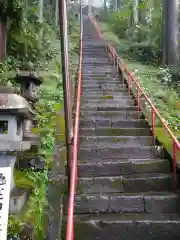 中之嶽神社の建物その他