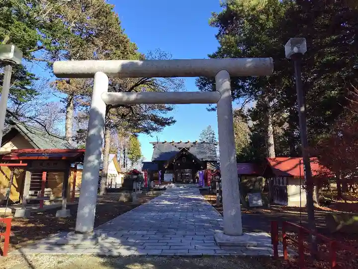 上富良野神社の鳥居