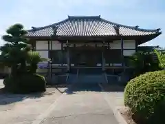 満国寺の本殿