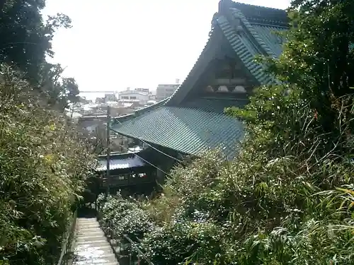 龍口寺の本殿・本堂