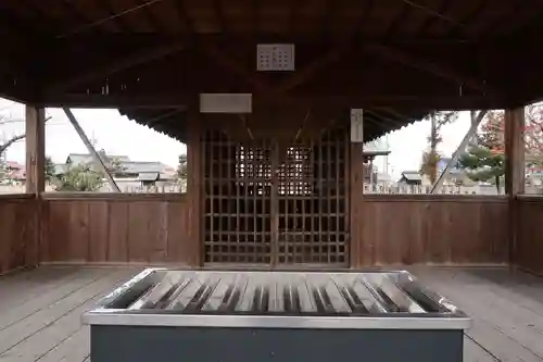 諏訪神社の本殿・本堂