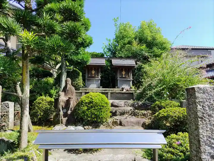 玉泉寺の末社・摂社