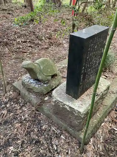 亀岡八幡宮の像