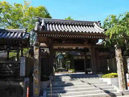 大日寺の山門・神門