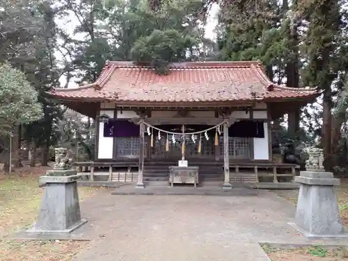 亘理神社の本殿