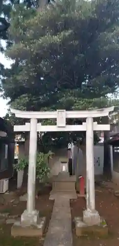 八幡神社の鳥居