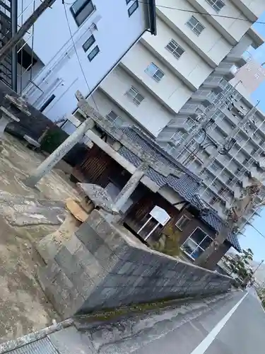 高倉荒神社の鳥居