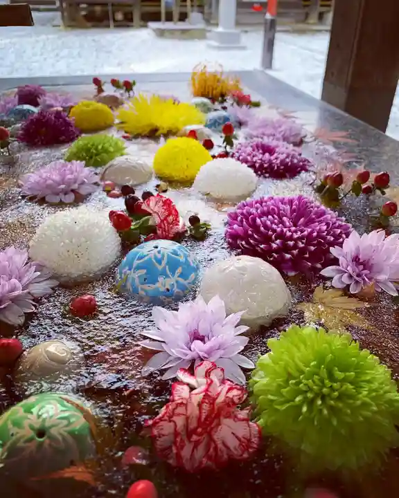 滑川神社 - 仕事と子どもの守り神の手水舎