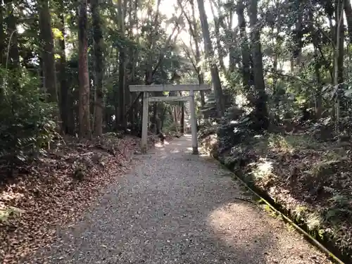 阿射加神社の鳥居