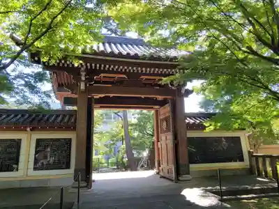 道場寺の山門・神門