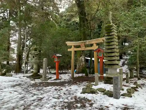 美濃國一宮　南宮大社の塔