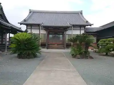 光明寺の本殿・本堂