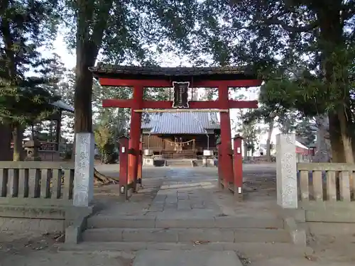 今城青坂稲実池上神社の鳥居