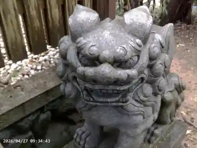 伊太祁曽神社の{uncategorized: "未分類", other: "その他", undefined: "問題あり", building: "その他建物", grave: "お墓", sacred_gate: "鳥居", guardian: "狛犬", statue: "像", buddha: "仏像", history: "歴史", nature: "自然", garden: "庭園", animal: "動物", pagoda: "塔", temizu: "手水舎", mountain_gate: "山門・神門", sanctuary: "本殿・本堂", subordinate: "末社・摂社", art: "芸術", scenery: "景色", jizo: "地蔵", ema: "絵馬", goshuin: "御朱印", omikuji: "おみくじ", items: "授与品その他", amulet: "お守り", goshuincho: "御朱印帳", eats: "食事", festival: "お祭り", votive_dance: "神楽", shichigosan: "七五三参", wedding: "結婚式", experience: "体験その他", initially: "初詣", around: "周辺", anti_infection: "感染症対策"}